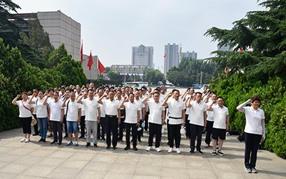 Remembering revolutionary history and inheriting the red gene